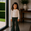 Flared groen velvet (rib) Flared groen velvet (rib)