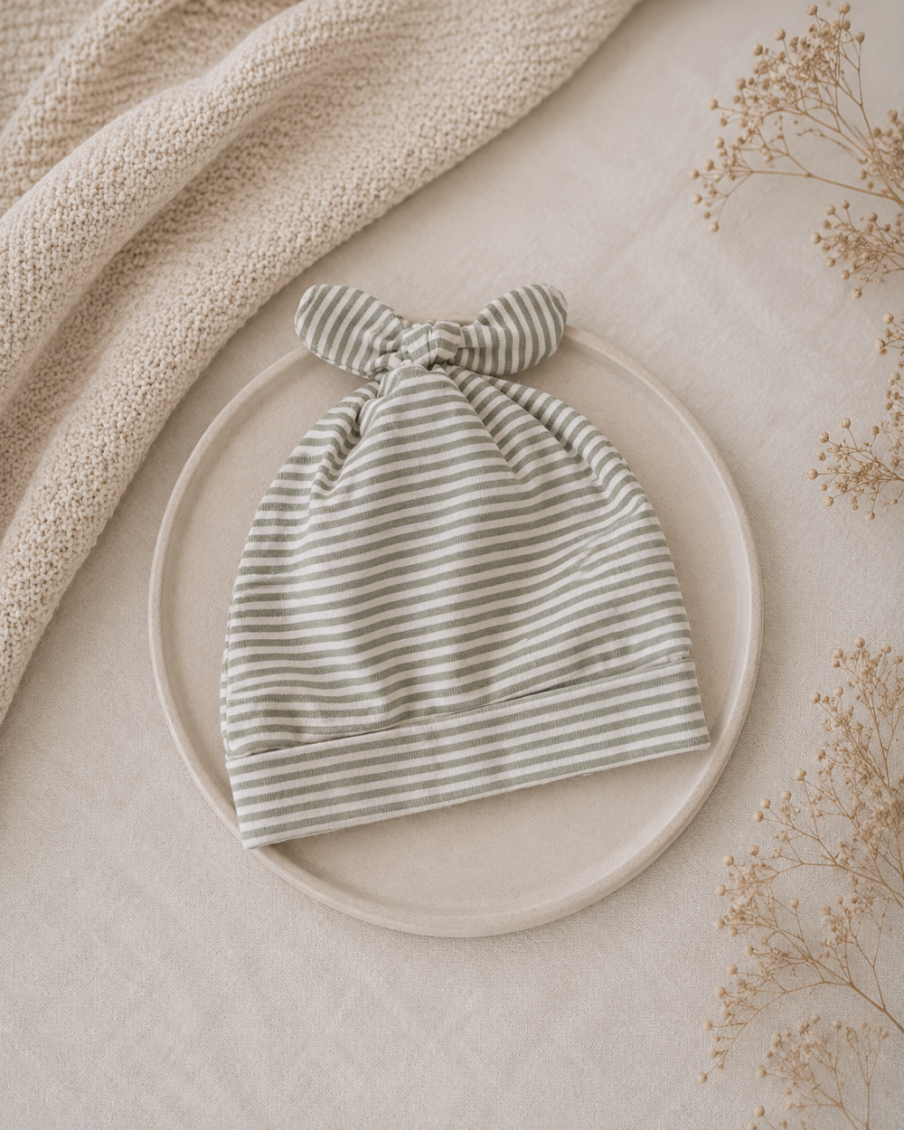 Baby knoopmutsje groen gestreept