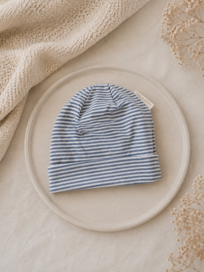 Baby mutsje blauw gestreept