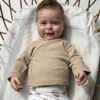 Baby overslagshirtje camel (mini cable) Baby overslagshirtje camel (mini cable)