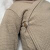 Baby overslagshirtje camel (mini cable) Baby overslagshirtje camel (mini cable)