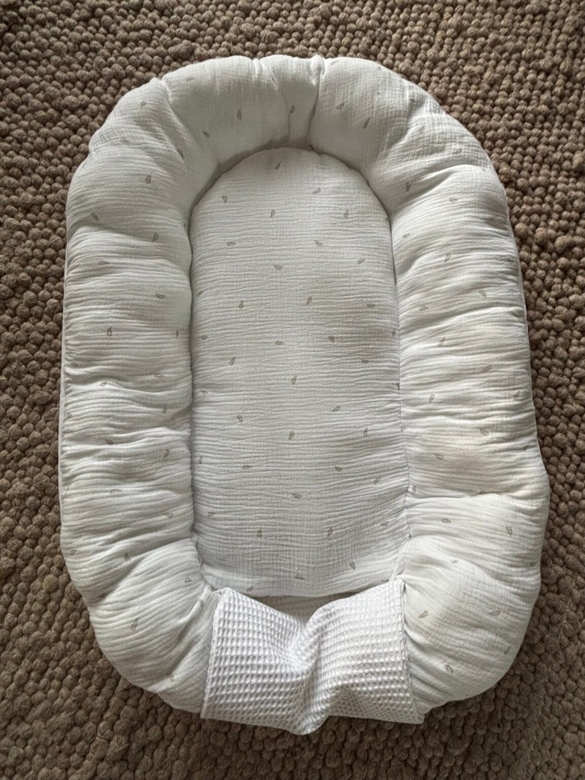 img_5162-scaled-1.jpeg Babynestje | veertjes