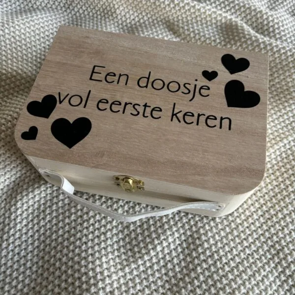 Herinneringenkoffertje vol eerste keren