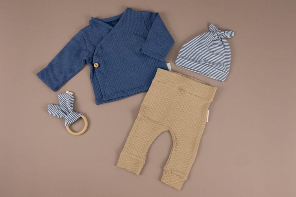 Overslagshirtje | blauw (mini cable)