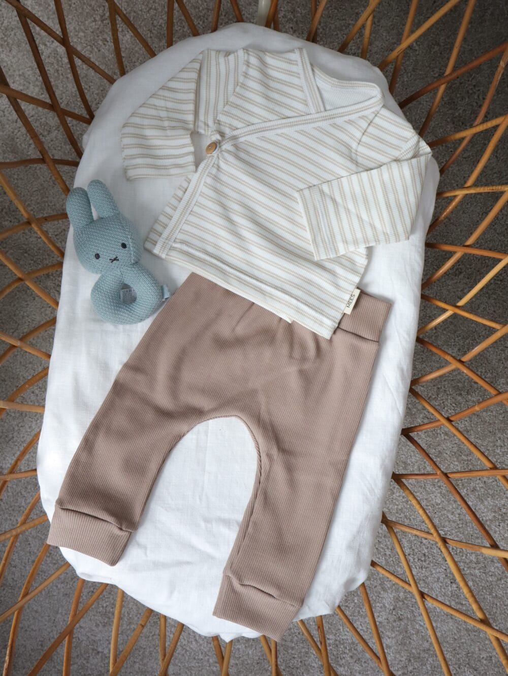 Broekje | bruin (rib)