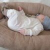 Boxpakje wit rib achterzijde Baby boxpakje wit (rib)