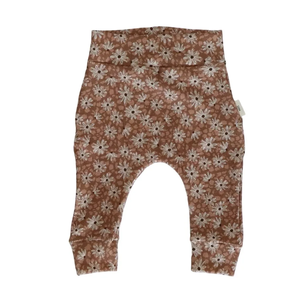 babybroekje-bloemen-rib