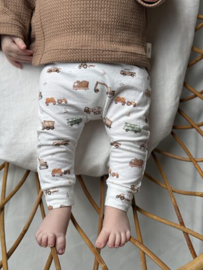 Baby broekje voertuigen ecru
