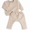 outfit beige grote wafel Broekje baggy zand platte wafel