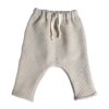 broekje-baby-kinderkleding-zandkleur-beige